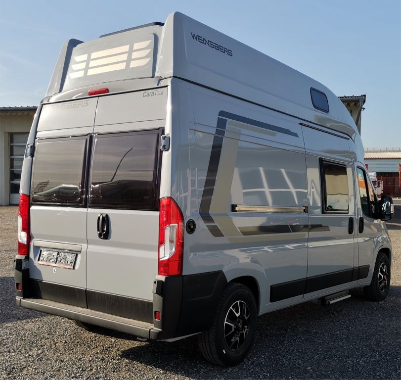 Weinsberg Caratour Mqh Als Campervan In Leopoldsdorf Wien Bei