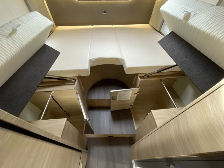 Fahrzeugbild Knaus Van TI Plus 650 MEG Platinum Selection - Einzelbetten, RFK, SAT..... #21