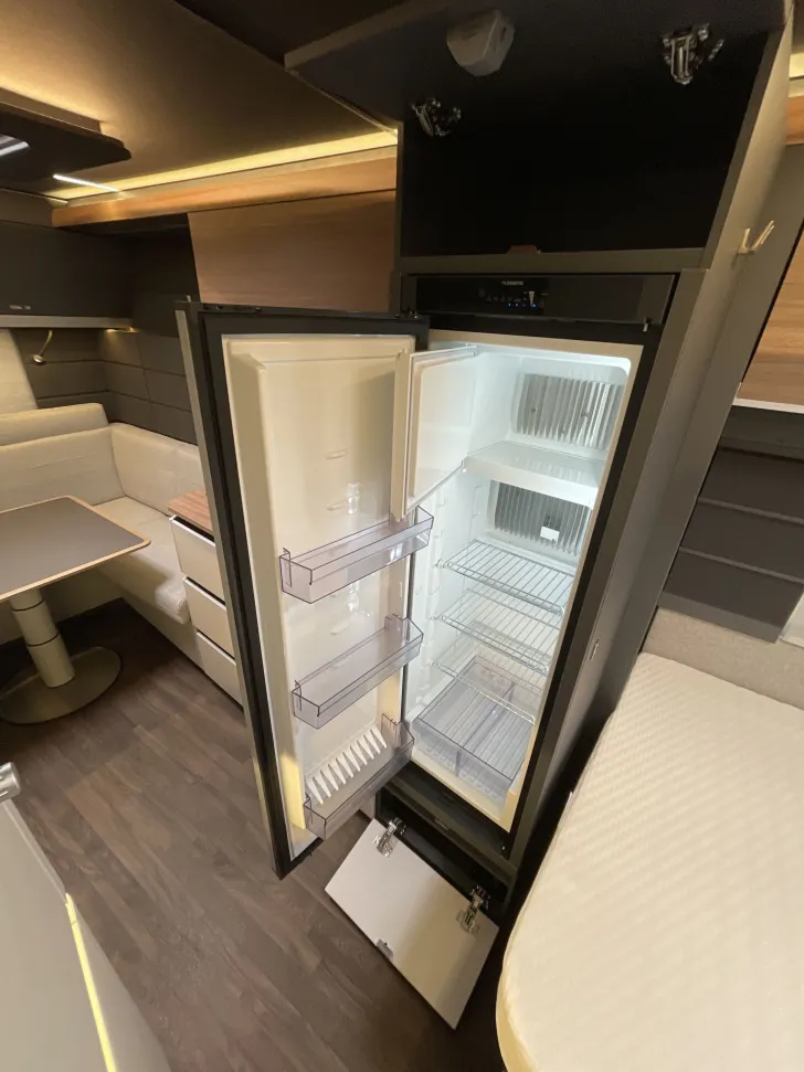 Fahrzeugbild Knaus Azur 500 FU "Abverkaufsstück" mit Tageszul #15