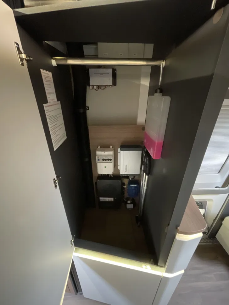 Fahrzeugbild Knaus Azur 500 FU "Abverkaufsstück" mit Tageszul #15