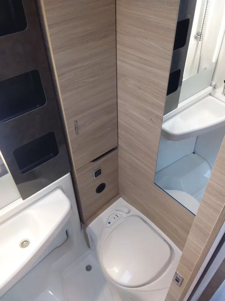 Fahrzeugbild Knaus Van TI Plus 650 MEG Platinum Selection #22