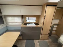 Fahrzeugbild LMC Tandero 480 D mit Dachklimaanlag, Radträger #17