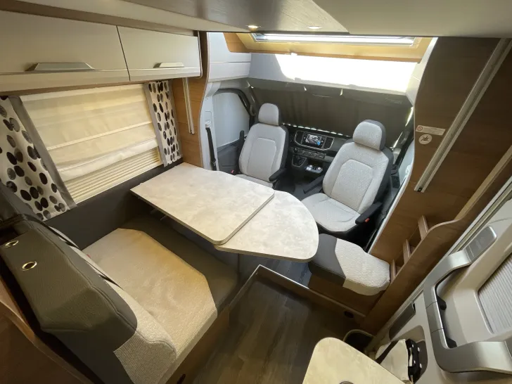 Fahrzeugbild Knaus VAN WAVE 640 MEG Vansation MAN - Hubbett, Klima, SAT..... #10