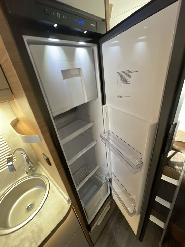 Fahrzeugbild Knaus VAN WAVE 640 MEG Vansation MAN - Hubbett, Klima, SAT..... #13
