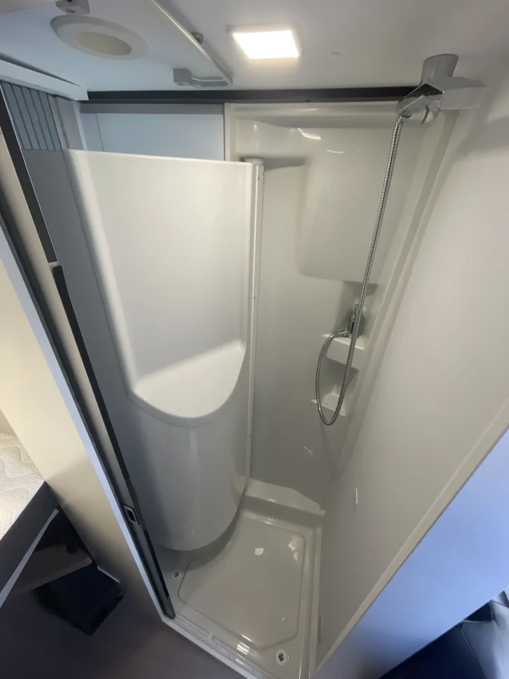 Fahrzeugbild Adria Twin Supreme 600 SPB - Abverkauf TOP PREIS #15