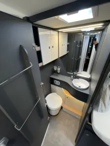 Fahrzeugbild Laika Kosmo L 409 Abverkauf-Sie sparen 13.819,- #20