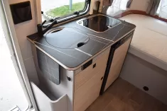 Bild 11 Hymer Eriba Touring 530 Tango Red, Autarkpaket