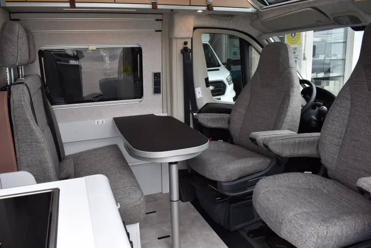 Fahrzeugbild Hymer Camper Van Ayers Rock Dieselhzg., Skyview, 5,41m #5