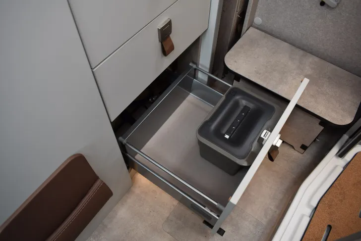 Fahrzeugbild Hymer Camper Van Ayers Rock Dieselhzg., Skyview, 5,41m #26