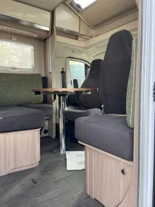 Fahrzeugbild Laika Ecovip L 2009 - Hubbett, Klima, RFK, Navi... #8