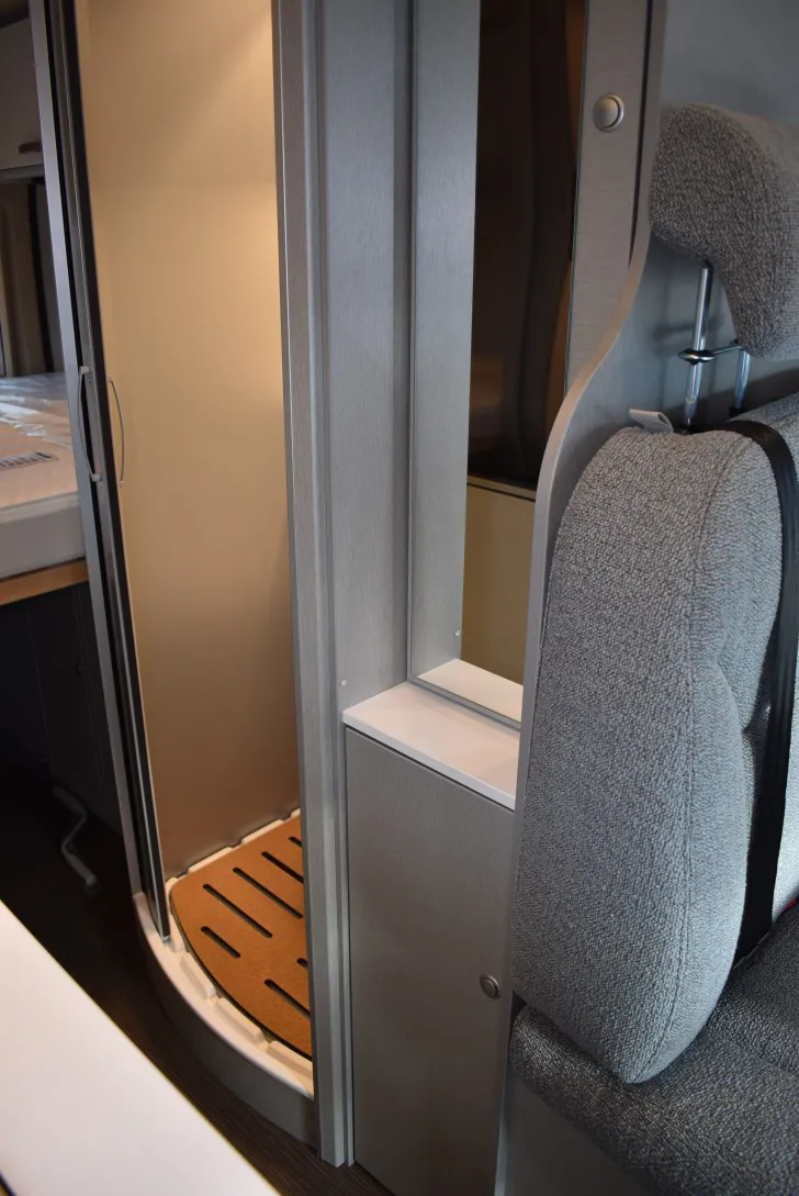 Fahrzeugbild Hymer Free 600 Campus Schlafdach, Dieselheizung #21