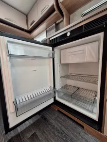 Fahrzeugbild Knaus Sport 460 EU ePower Selection Abverkaufsstück #10