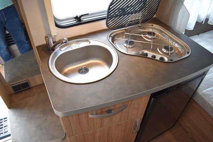 Fahrzeugbild Hymer Eriba Feeling 425 Moving-Paket, Dusche, Alu #11