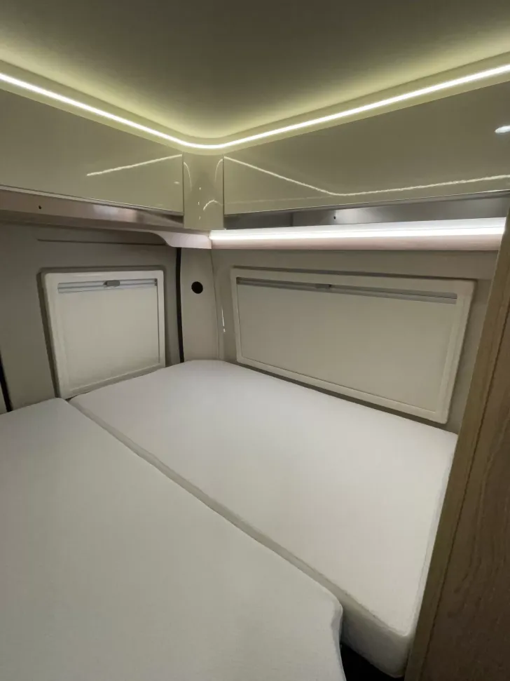 Fahrzeugbild Laika Ecovip 600 -Hubdach, Klima, Markise.... #21