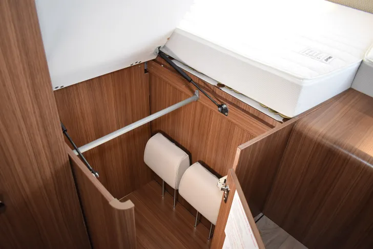 Fahrzeugbild Hymer B-Klasse MC T 580 Mercedes, Automatik, Doppelb. #19