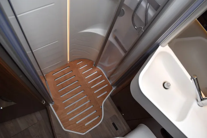 Fahrzeugbild Hymer B-Klasse MC T 580 Mercedes, Automatik, Doppelb. #21