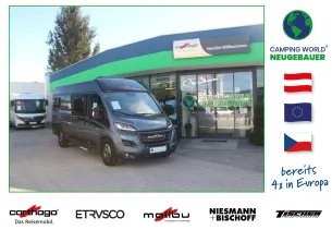 Bild Van First Class - Two Rooms 640 LE  ...