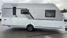Seitlich Knaus Sport 500 QDK ePower Selection Lager Abverkauf