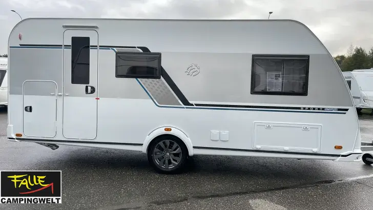 Seitlich Knaus Sport 500 QDK ePower Selection Lager Abverkauf