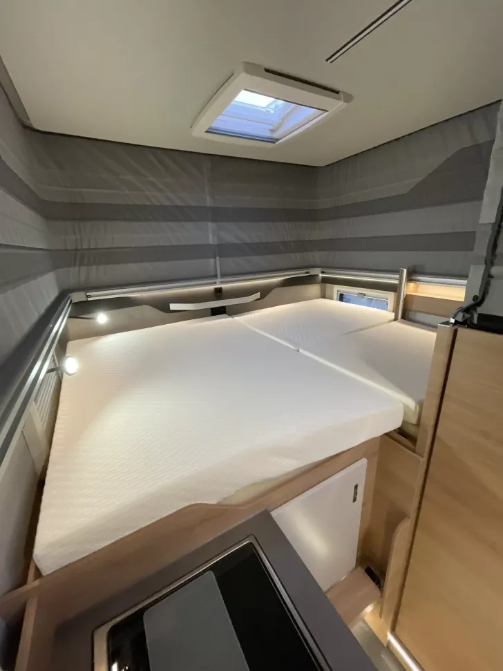 Fahrzeugbild Knaus Tourer CUV 500 MQ CUVISION - mit Hubdach #19