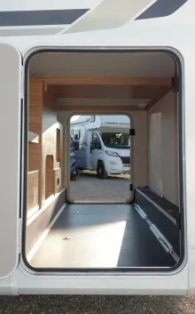 Fahrzeugbild Weinsberg CaraSuite 700 MEG Sofort verfügbar #18