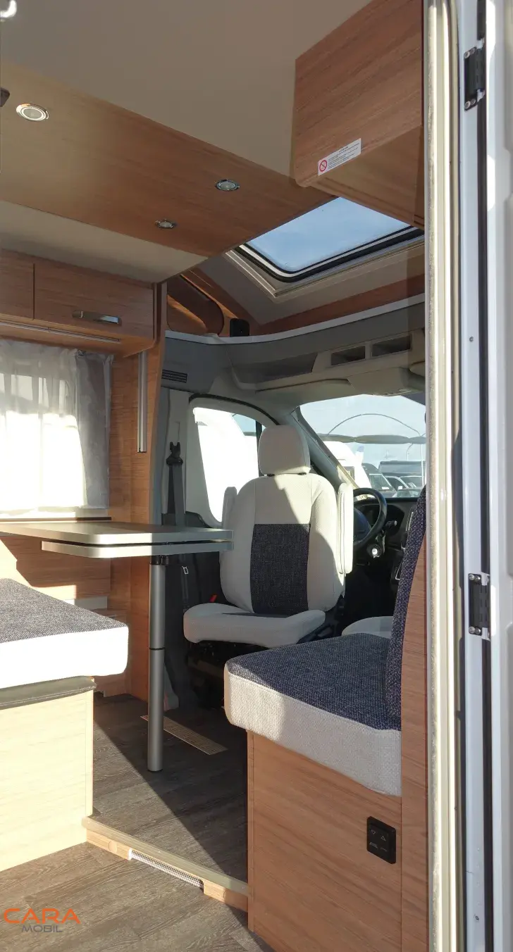 Fahrzeugbild Weinsberg CaraSuite 700 MEG Sofort verfügbar #30