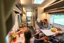 Fahrzeugbild Rimor Seal 9 #7