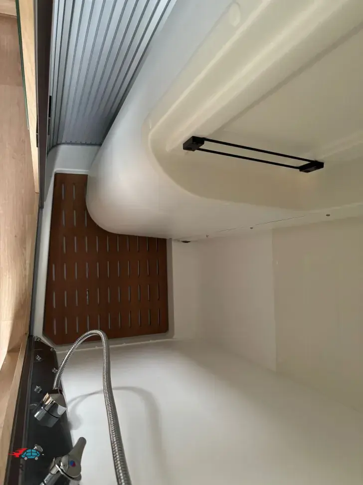 Fahrzeugbild Dreamer Select D68 up Saphir #12