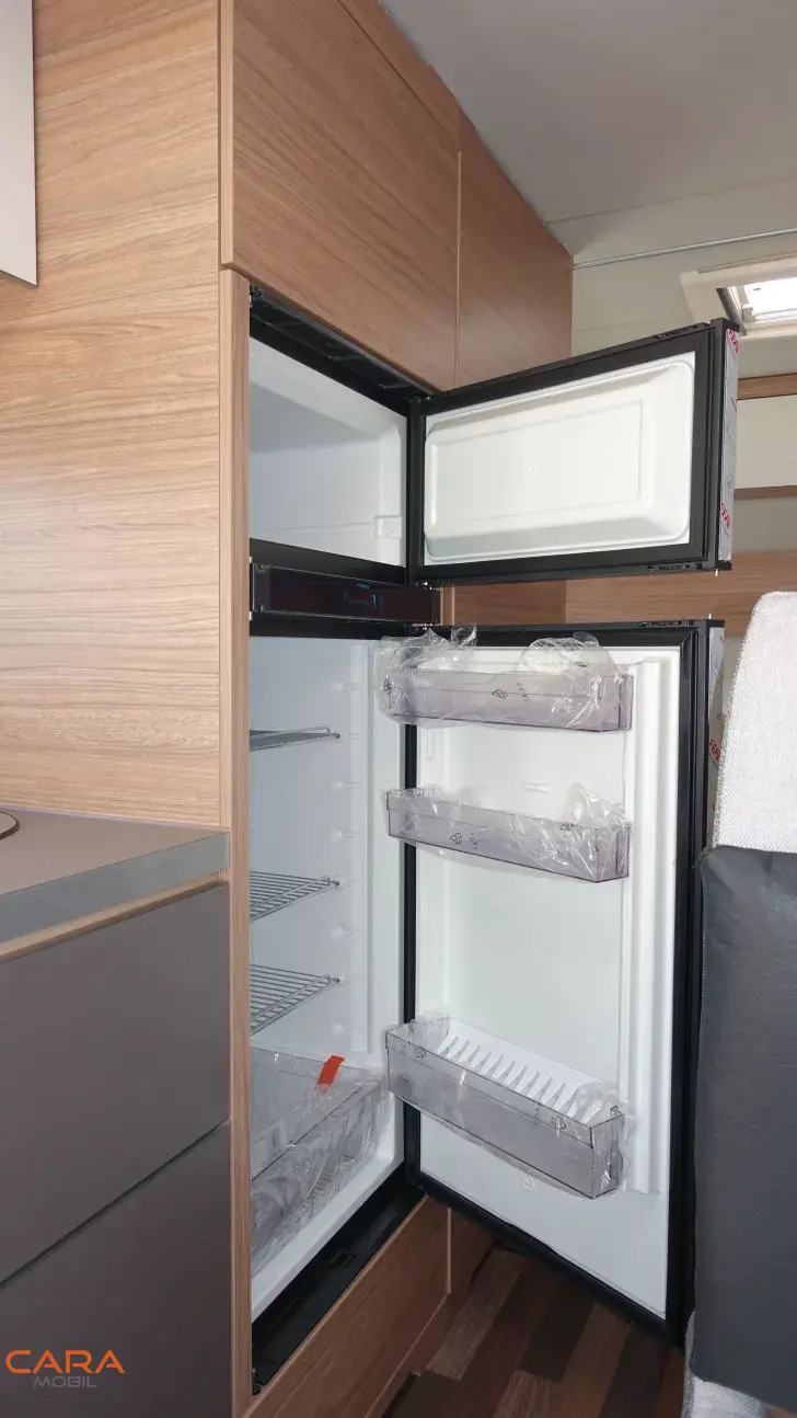 Fahrzeugbild Weinsberg CaraHome 650 DG Sofort verfügbar #15