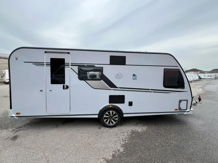 Fahrzeugbild Knaus Südwind 540 FDK 60 Years #11