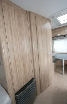 Fahrzeugbild Hymer Eriba Nova Light 442 #5