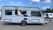 Seitlich Knaus Südwind 500 EU 60 Years