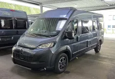 Bild 5 Pössl D-Line Roadstar 600 L mit Längsbetten