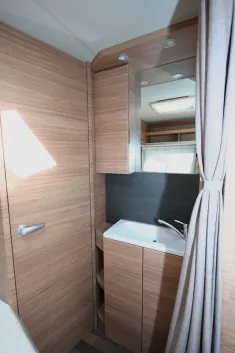 Bild 11 Weinsberg CaraOne 450 FU Edition [HOT]