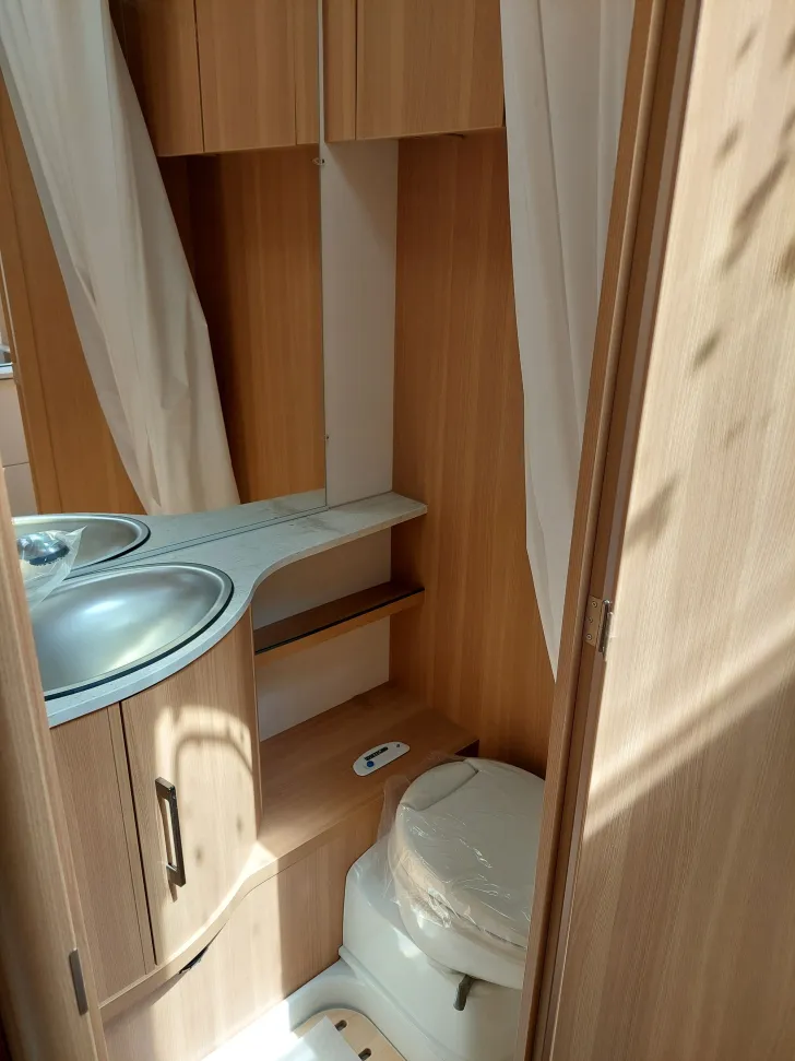 Fahrzeugbild LMC Style Lift 430K #7