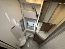 Fahrzeugbild Malibu Van First Class - Two Rooms 640 LE RB #21
