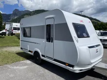 Schräg Vorne LMC Style 400 F - mit Klappbett