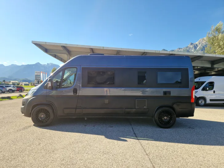 Fahrzeugbild Clever SELECT LINE Celebration 600 #9