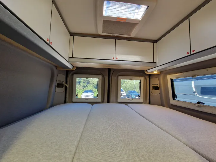 Fahrzeugbild Clever SELECT LINE Celebration 600 #25