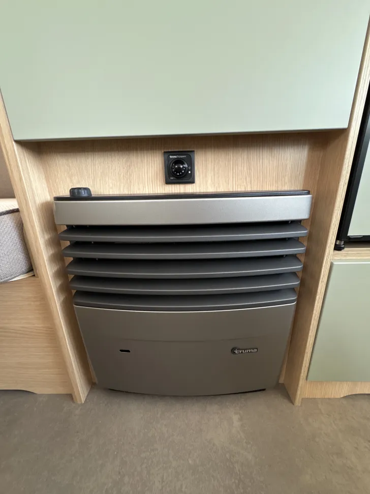 Heizung LMC Style 400 F - mit Klappbett