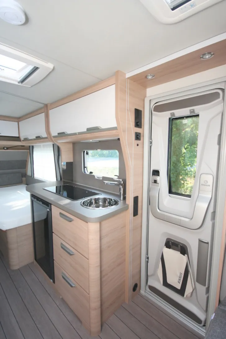 Fahrzeugbild Knaus Südwind 500 EU Black Selection #6