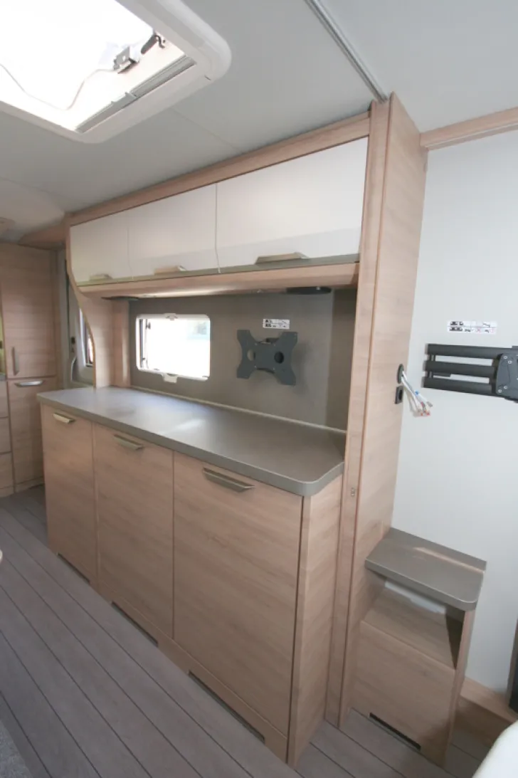 Fahrzeugbild Knaus Südwind 650 PXB Black Selection #8