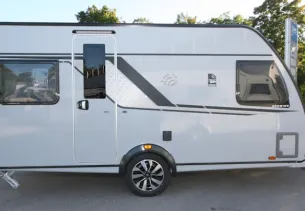 Bild Südwind 450 FU Black Selection