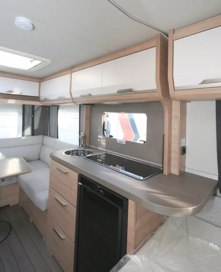 Fahrzeugbild Knaus Südwind 450 FU Black Selection #14