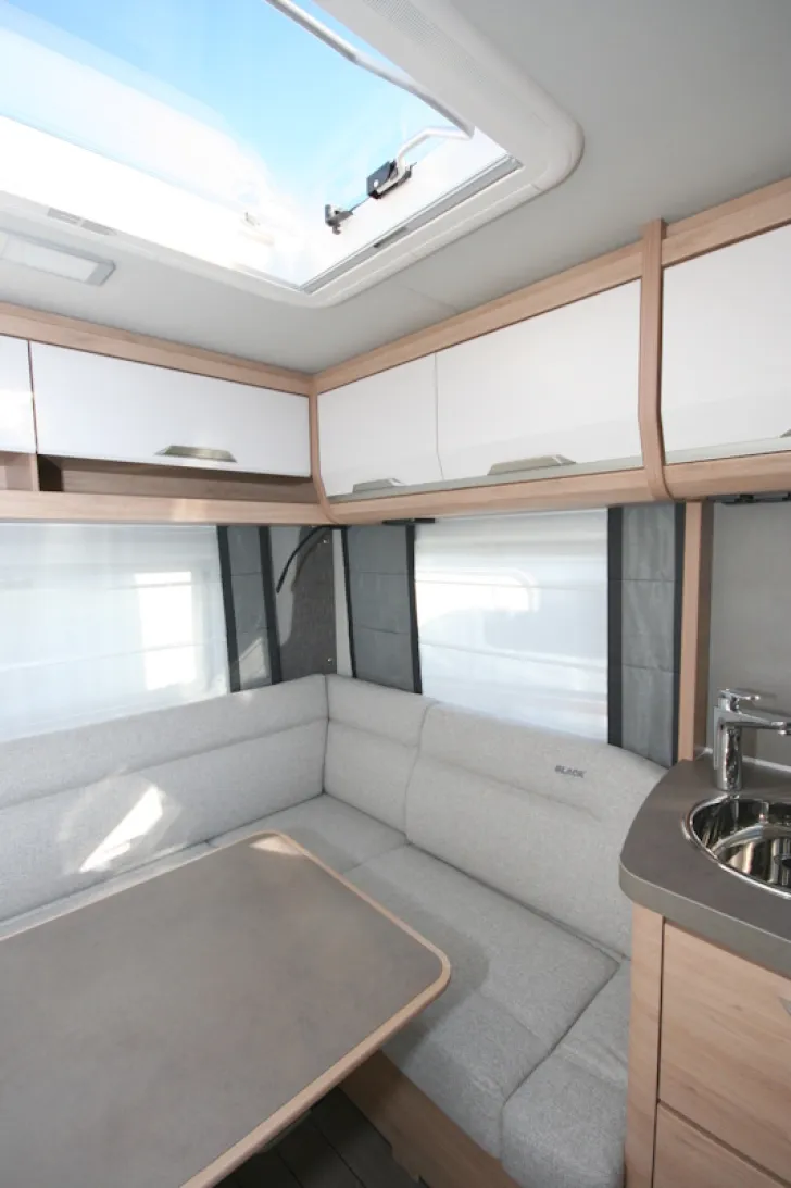 Fahrzeugbild Knaus Südwind 450 FU Black Selection #15