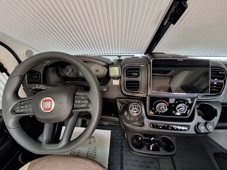 Fahrzeugbild Eura Mobil Van 595 HB -Jungwagen mit nur 6.594 km. #9