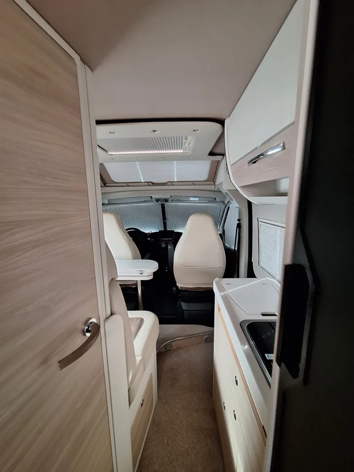 Fahrzeugbild Eura Mobil Van 595 HB -Jungwagen mit nur 6.594 km. #10