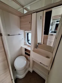 Fahrzeugbild Eura Mobil Van 595 HB -Jungwagen mit nur 6.594 km. #16