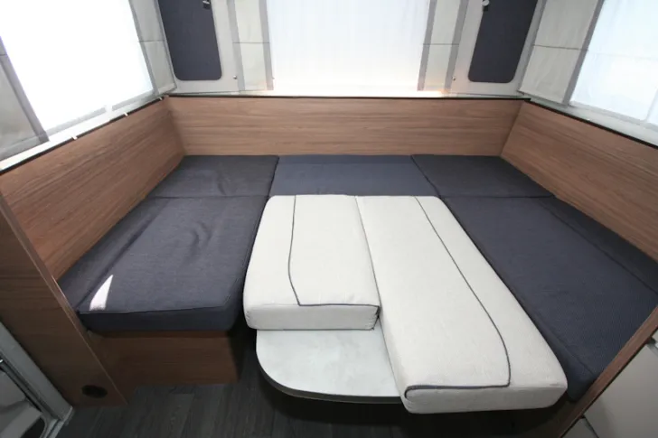 Fahrzeugbild Knaus Sport 450 FU #18