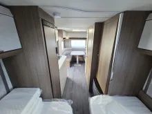 Sicht vorne-hinten Tabbert Cazadora 550 E 2,3